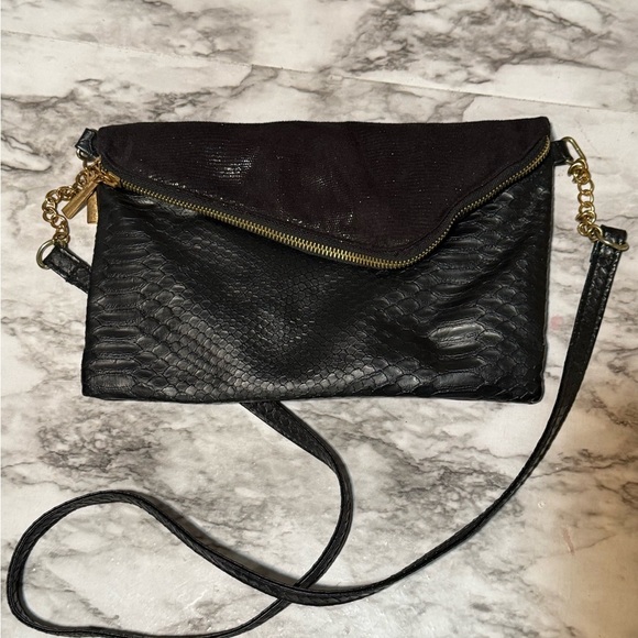 Black and Gold Crossbody Bag with Textured Design - Picture 1 of 11